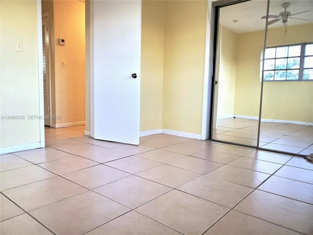 10904 SW 2nd St #1R Sweetwater, FL 33174
