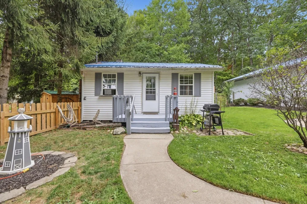 3944 Truesdale Street Big Prairie Township, MI 49337