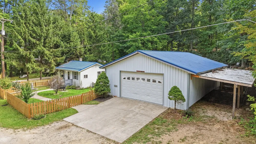 3944 Truesdale Street Big Prairie Township, MI 49337