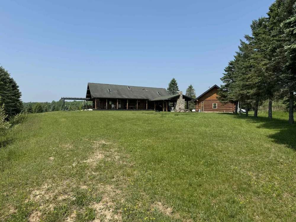 6294 100th Avenue Osceola Township, MI 49631