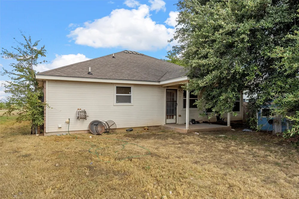 240 B B Burt Waco, TX 76708
