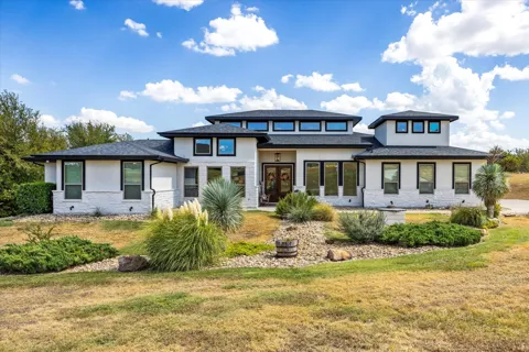 145 Tres Vistas Court
