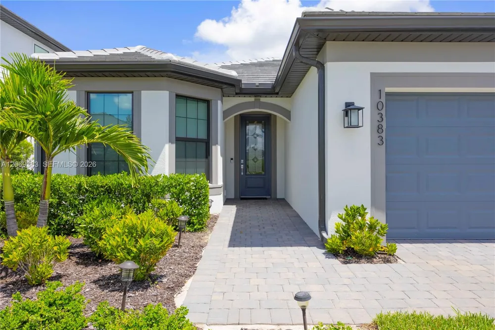 10383 Maddox Ln #N/A Bonita Springs, FL 34135