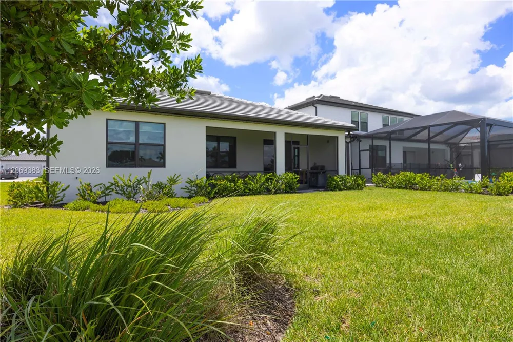 10383 Maddox Ln #N/A Bonita Springs, FL 34135