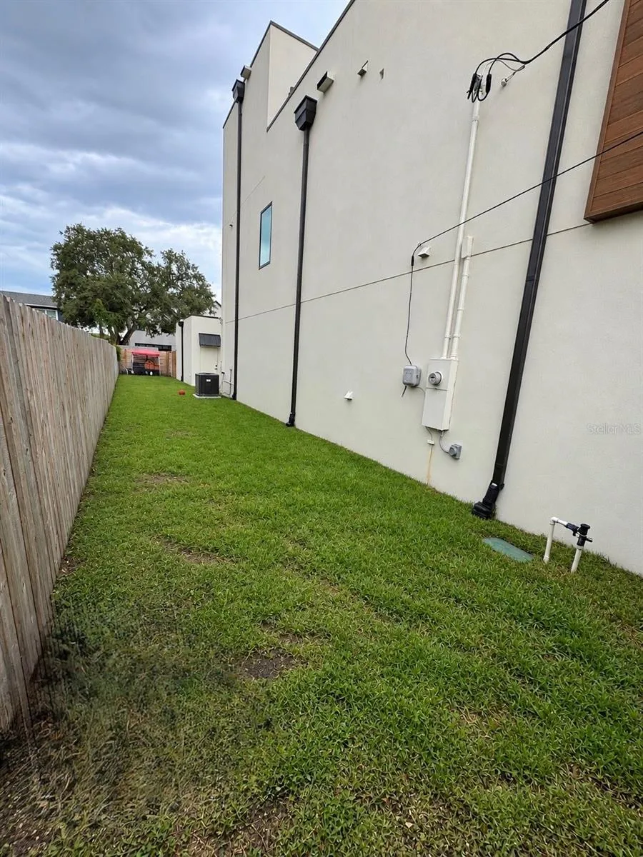 412 W AMELIA AVENUE #1 Tampa, FL 33602