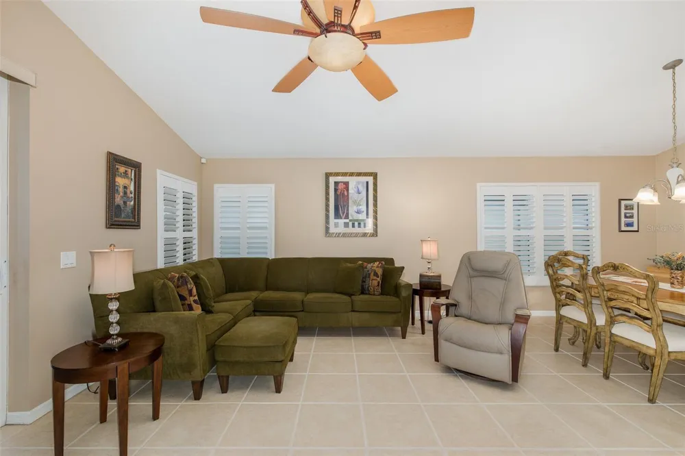 1856 ARBOR KNOLL LOOP New Port Richey, FL 34655
