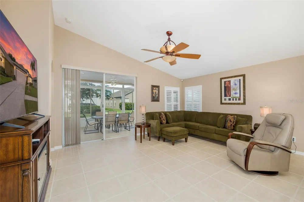 1856 ARBOR KNOLL LOOP New Port Richey, FL 34655