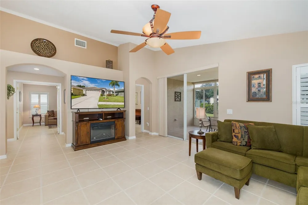1856 ARBOR KNOLL LOOP New Port Richey, FL 34655
