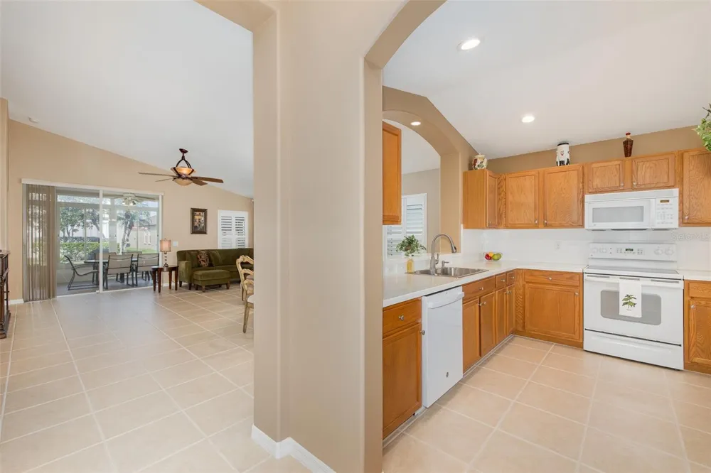 1856 ARBOR KNOLL LOOP New Port Richey, FL 34655