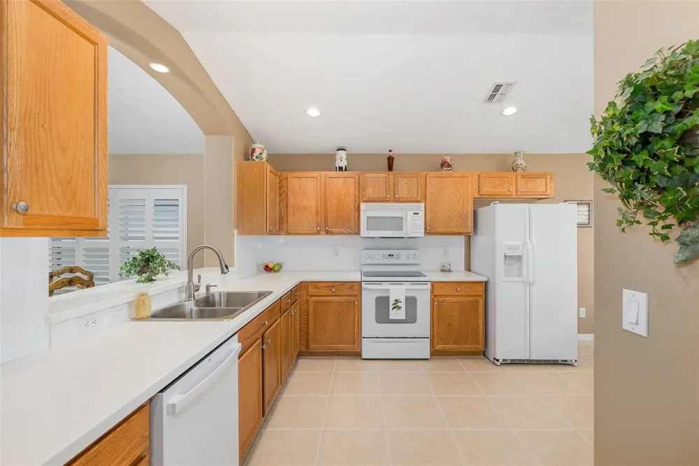 1856 ARBOR KNOLL LOOP New Port Richey, FL 34655