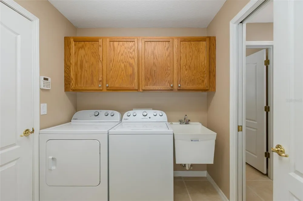 1856 ARBOR KNOLL LOOP New Port Richey, FL 34655