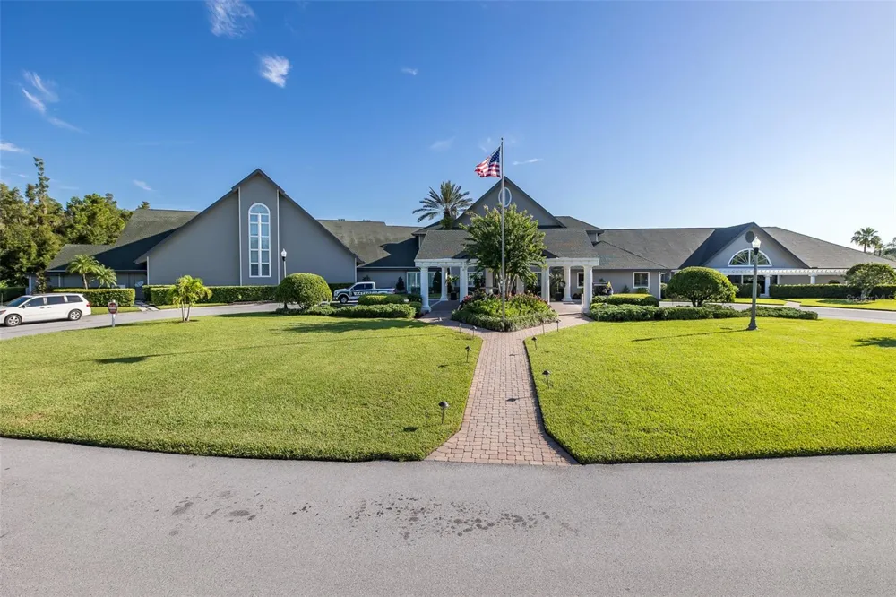 1856 ARBOR KNOLL LOOP New Port Richey, FL 34655