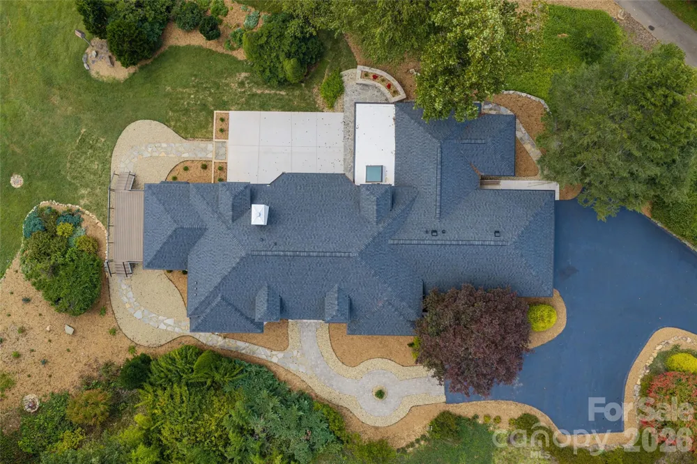 5 Meadow Ridge Drive Asheville, NC 28804