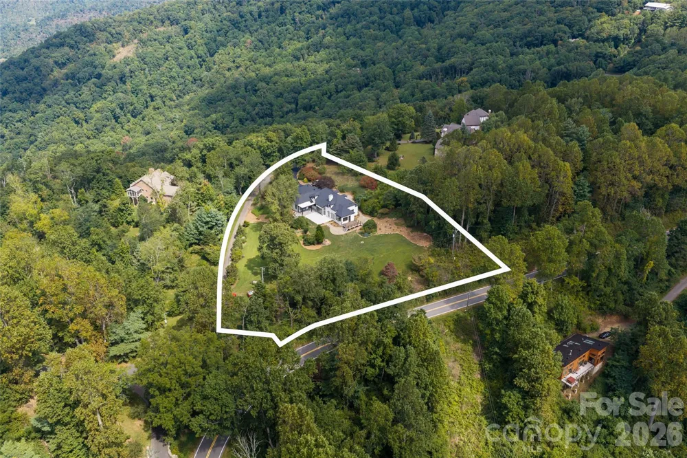 5 Meadow Ridge Drive Asheville, NC 28804
