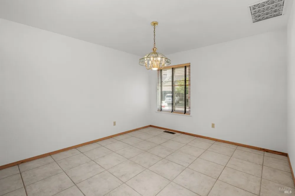 2319 Morningside Circle Santa Rosa, CA 95405