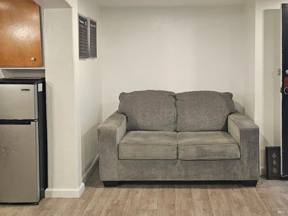 1160 Powell Street Oakland, CA 94608