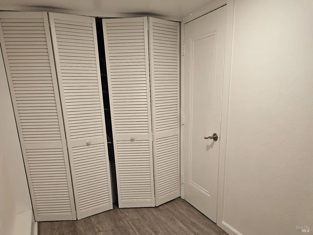1160 Powell Street Oakland, CA 94608