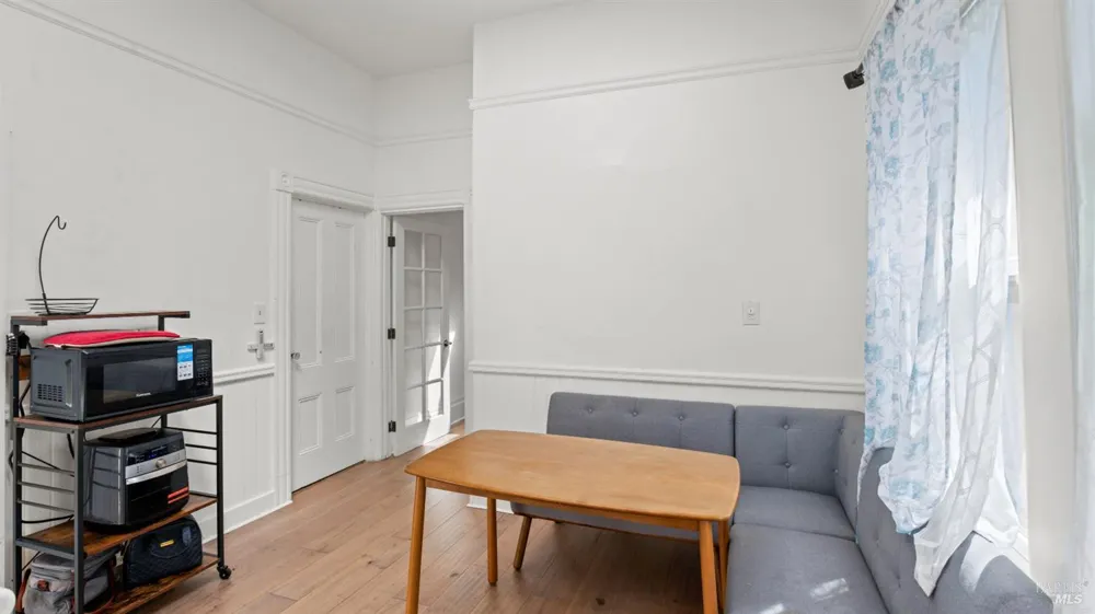 1160 Powell Street Oakland, CA 94608
