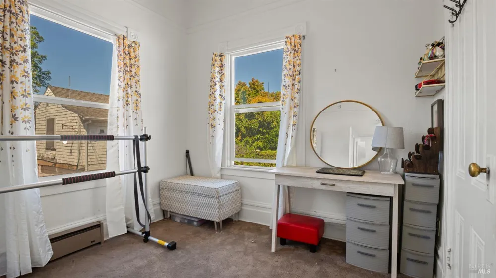 1160 Powell Street Oakland, CA 94608