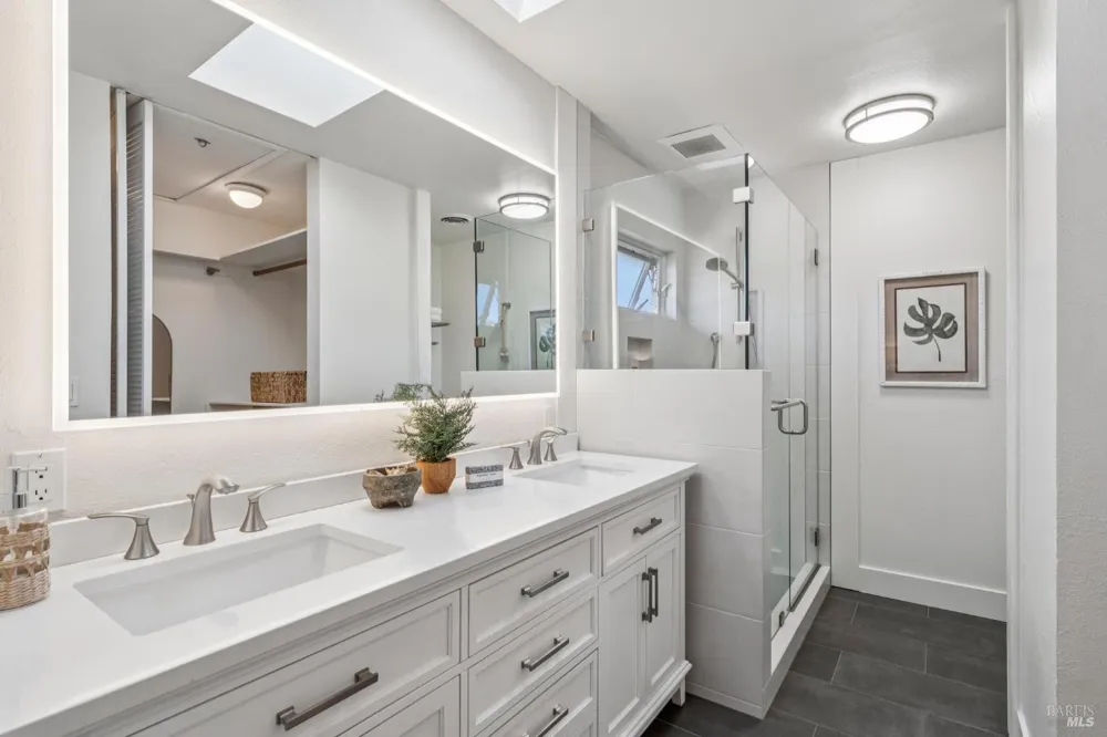 58 Maple Hill Drive San Rafael, CA 94903