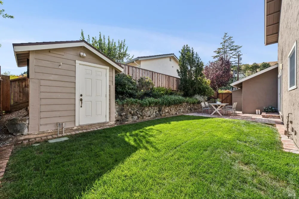 58 Maple Hill Drive San Rafael, CA 94903