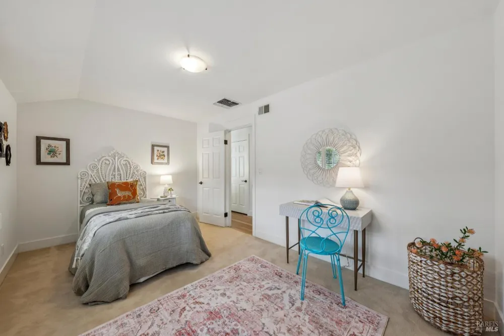 58 Maple Hill Drive San Rafael, CA 94903