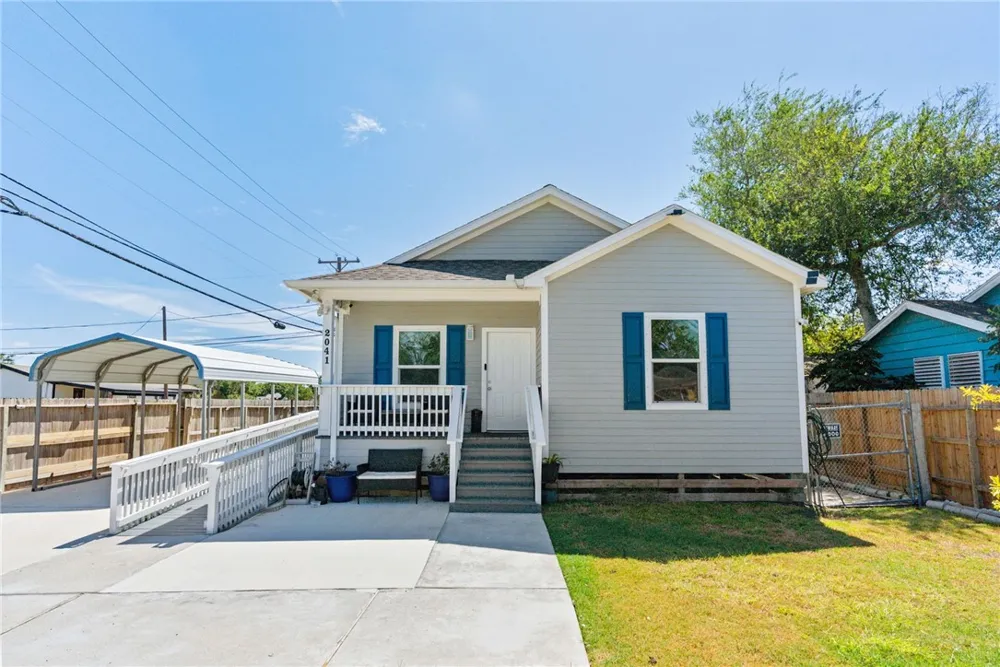 2041 Yale Street Corpus Christi, TX 78416