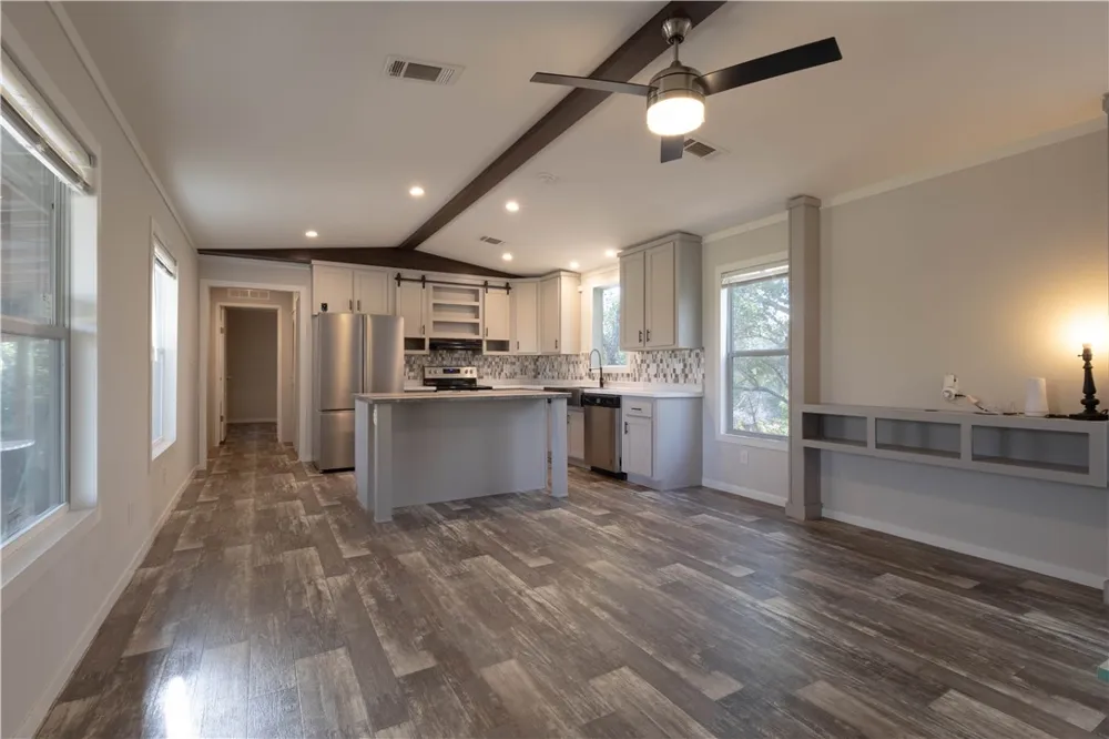 1212 Fort Worth Street Rockport, TX 78382