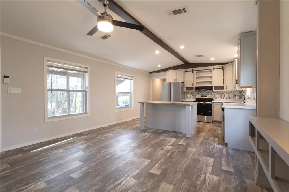 1212 Fort Worth Street Rockport, TX 78382