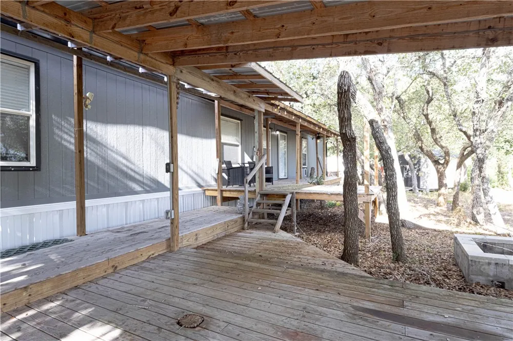 1212 Fort Worth Street Rockport, TX 78382