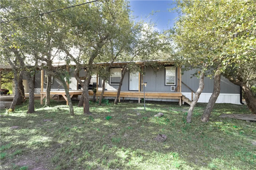 1212 Fort Worth Street Rockport, TX 78382