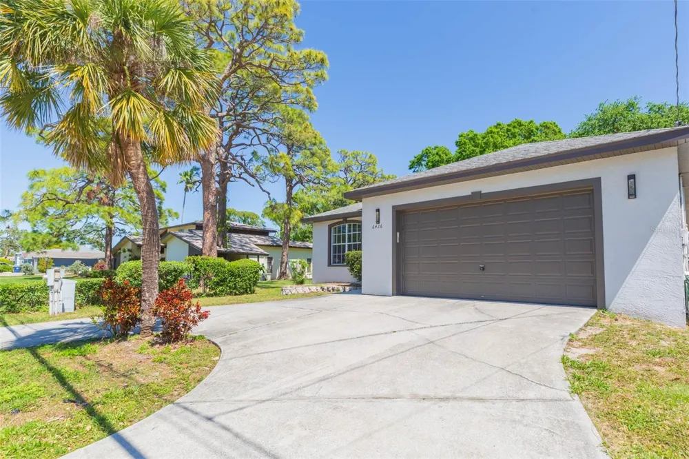 6426 31ST STREET S St Petersburg, FL 33712