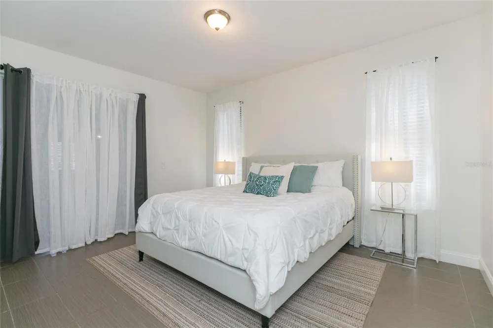 6426 31ST STREET S St Petersburg, FL 33712