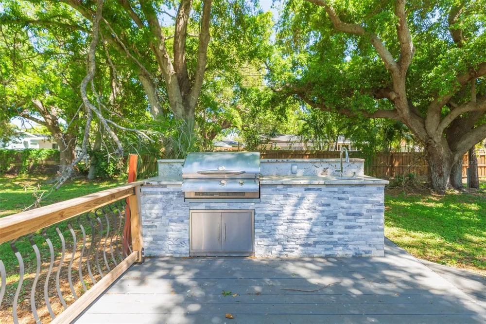 6426 31ST STREET S St Petersburg, FL 33712