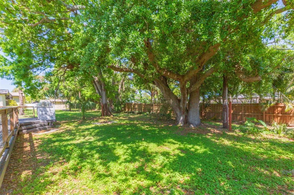 6426 31ST STREET S St Petersburg, FL 33712