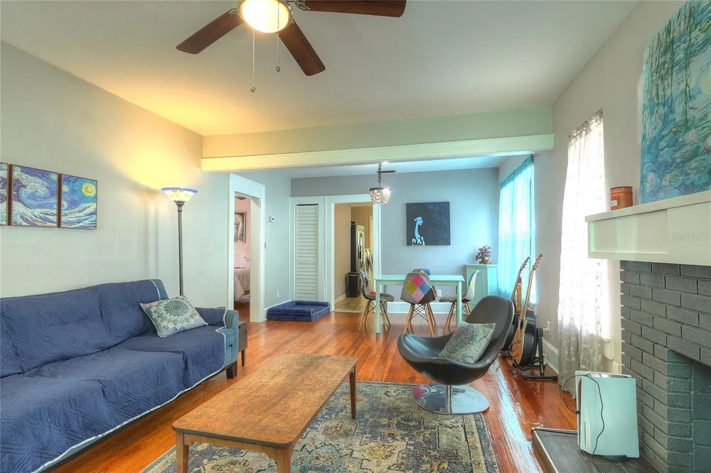 1527 13TH STREET S St Petersburg, FL 33705