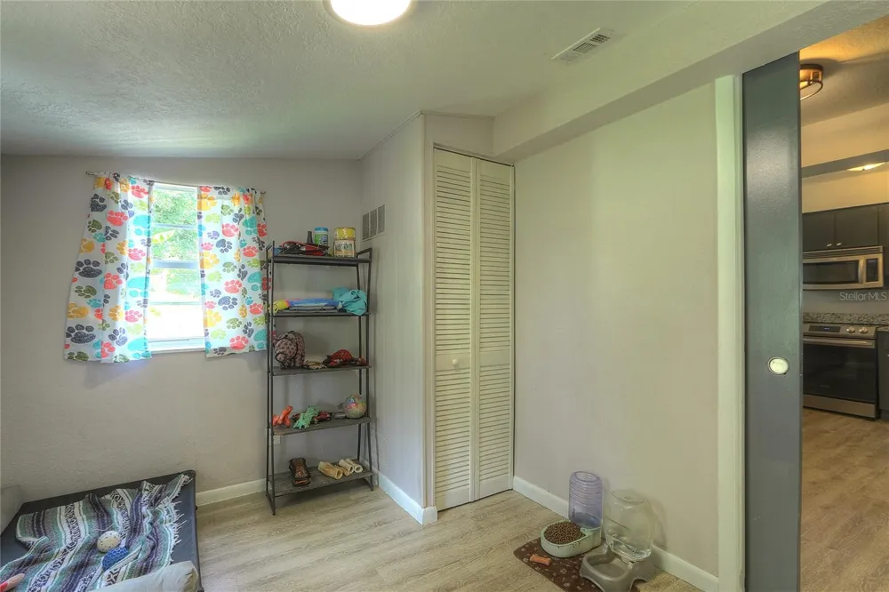 1527 13TH STREET S St Petersburg, FL 33705