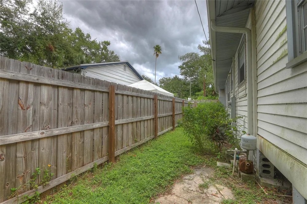 1527 13TH STREET S St Petersburg, FL 33705