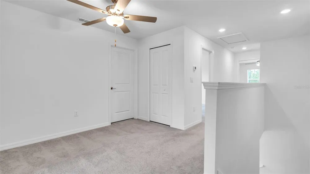 7002 RIPPLE POND LOOP Zephyrhills, FL 33541