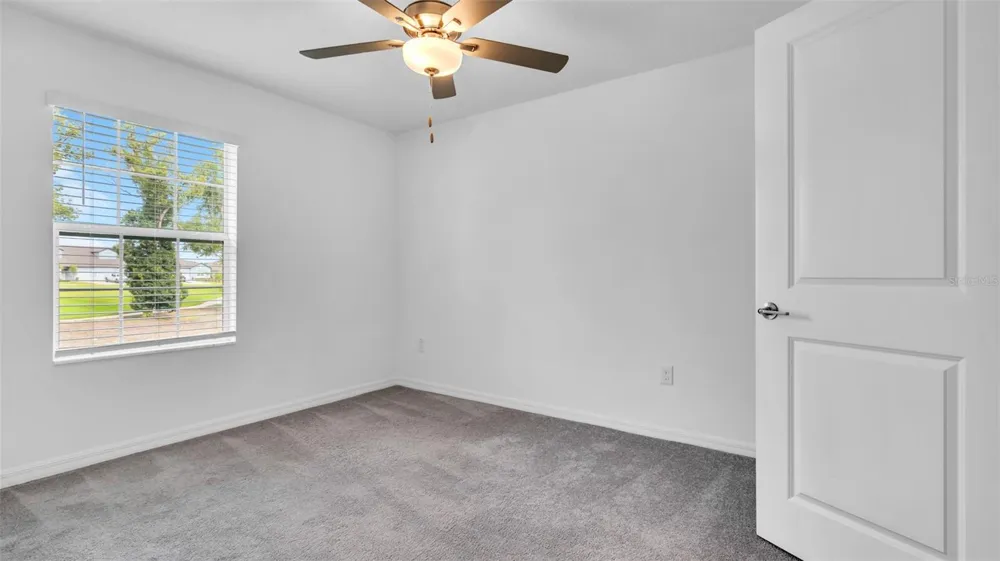 7002 RIPPLE POND LOOP Zephyrhills, FL 33541