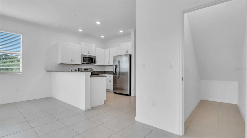 7002 RIPPLE POND LOOP Zephyrhills, FL 33541