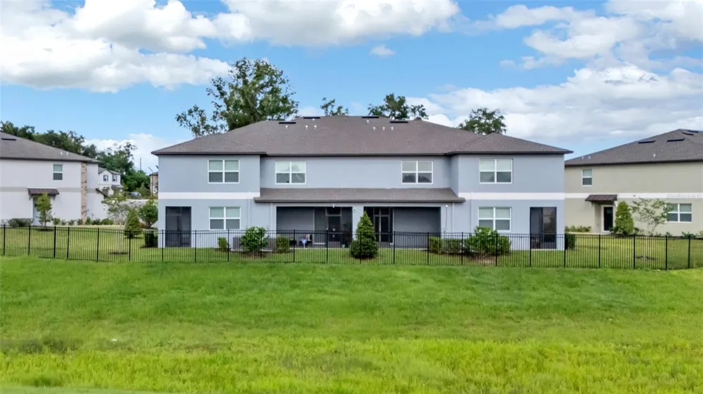 7002 RIPPLE POND LOOP Zephyrhills, FL 33541
