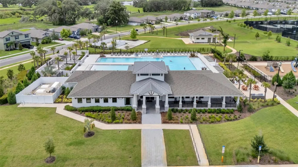 7002 RIPPLE POND LOOP Zephyrhills, FL 33541