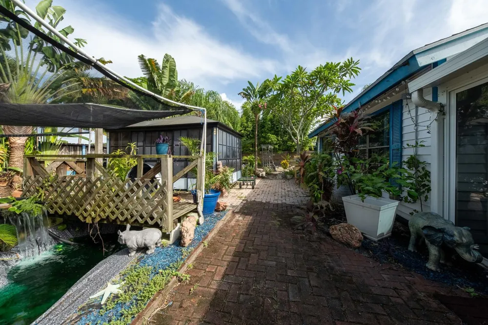 4744 Brook Drive West Palm Beach, FL 33417