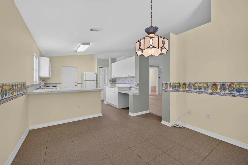 14124 Aguila Avenue Fort Pierce, FL 34951