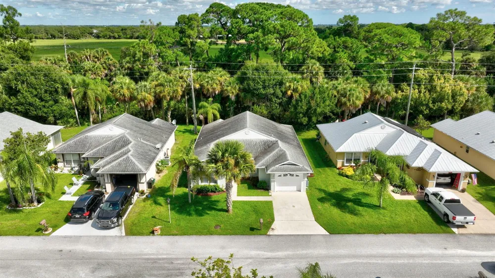 14124 Aguila Avenue Fort Pierce, FL 34951