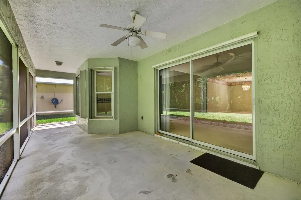 14124 Aguila Avenue Fort Pierce, FL 34951