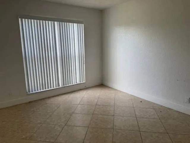 4425 TREEHOUSE LANE #29F Tamarac, FL 33319
