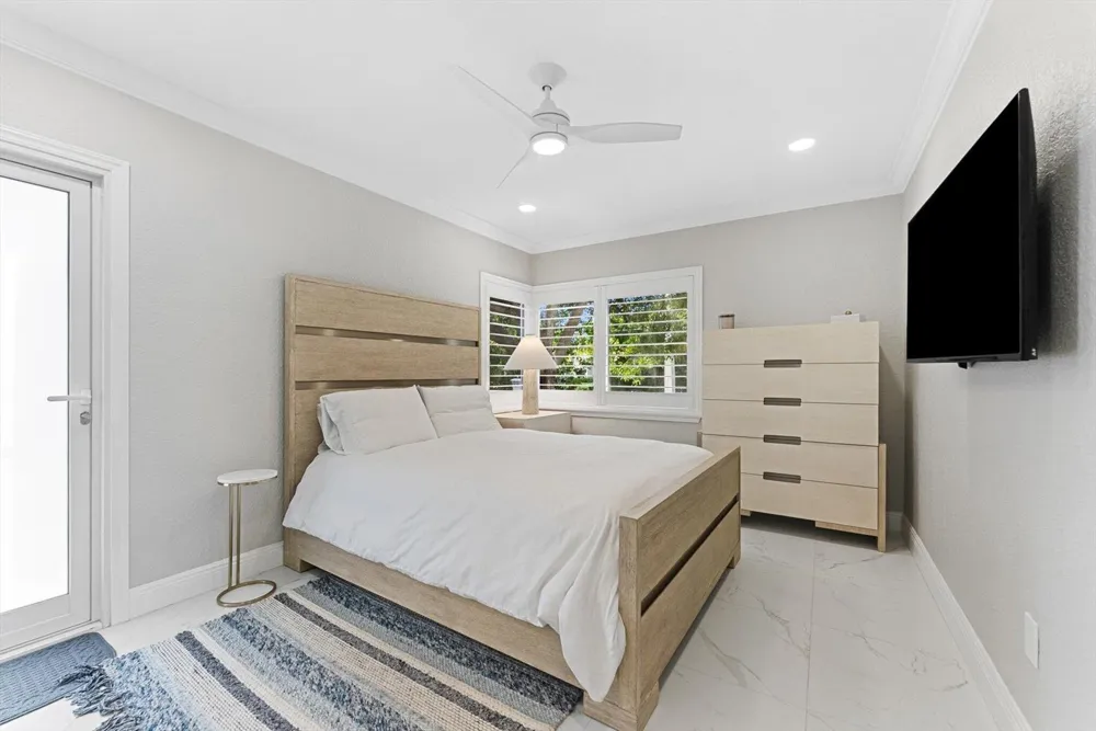 990 CASUARINA ROAD #4 Delray Beach, FL 33483
