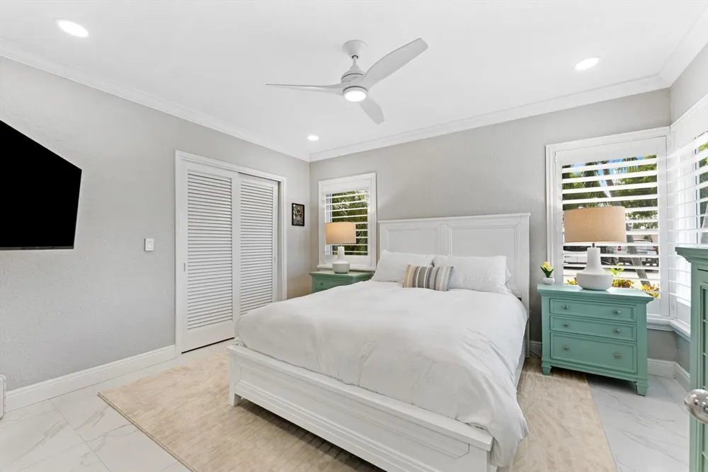 990 CASUARINA ROAD #4 Delray Beach, FL 33483